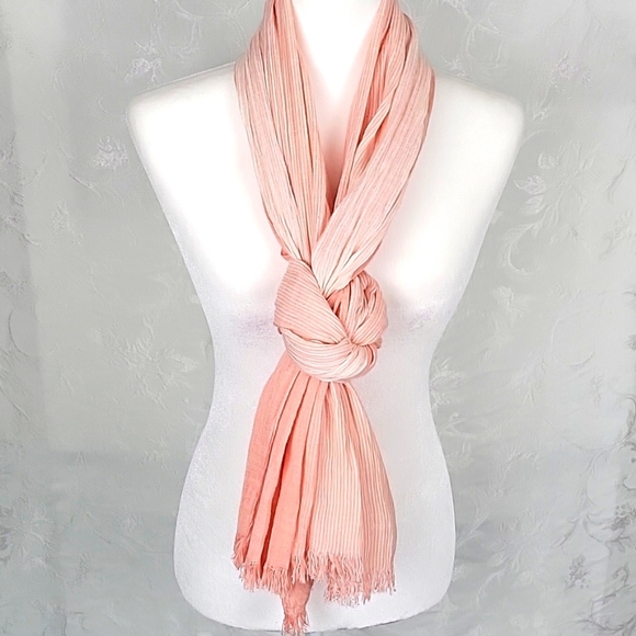 Scarf 100 - Croco - White Coral main image 0